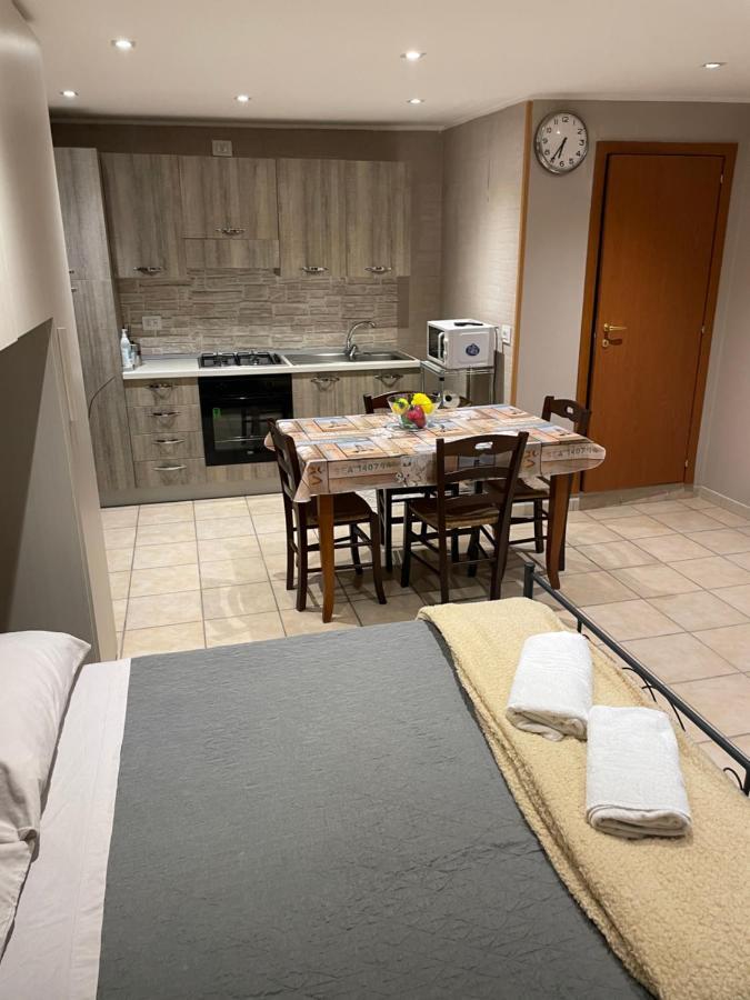 Del Corso Apartment Palese Airport Bari Bagian luar foto